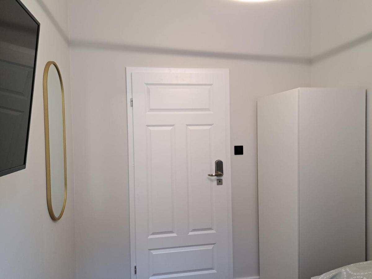 Kopernik Premium Rooms Apartment Torun Quarto foto