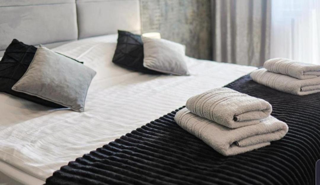 Kopernik Premium Rooms Apartment Torun Exterior foto