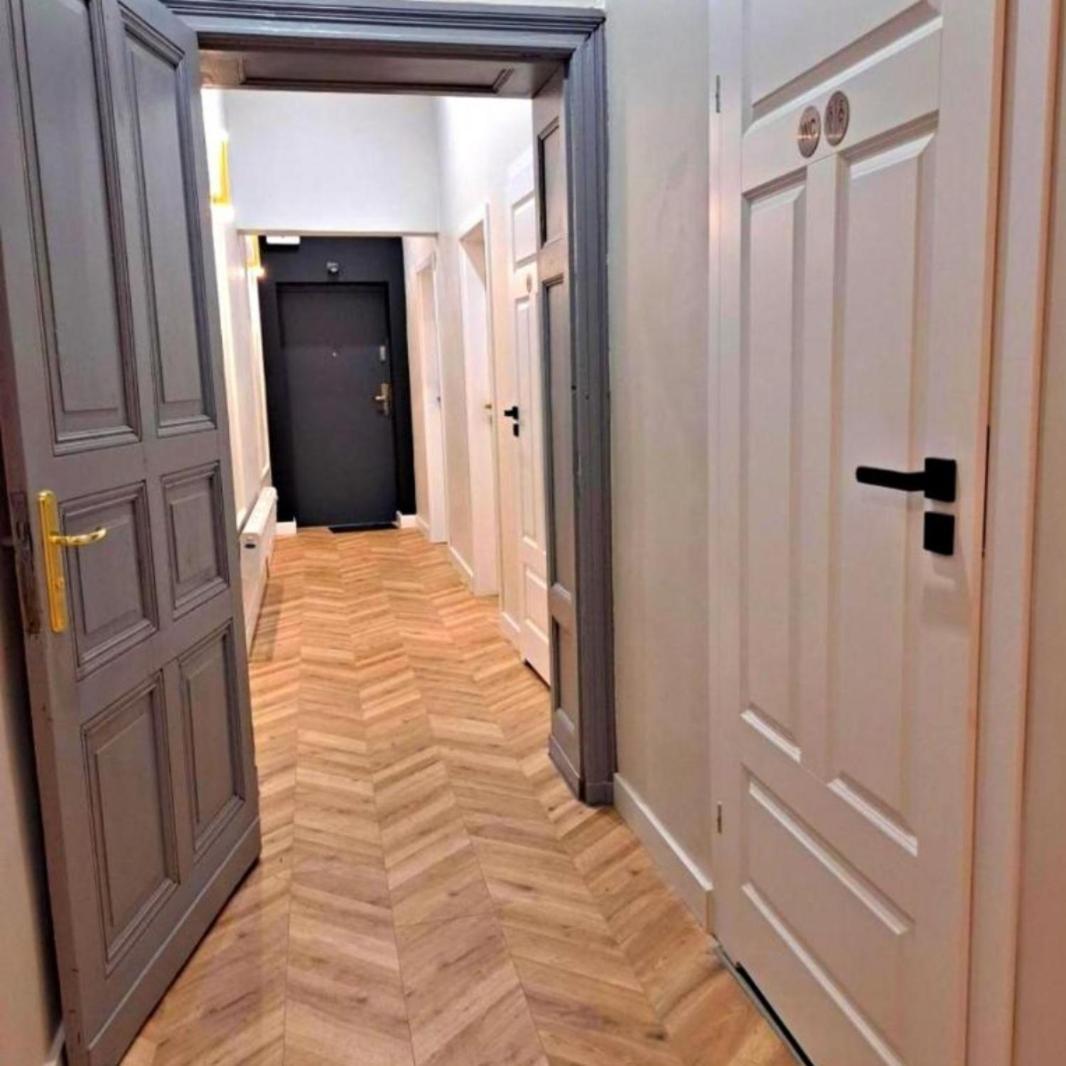 Kopernik Premium Rooms Apartment Torun Exterior foto