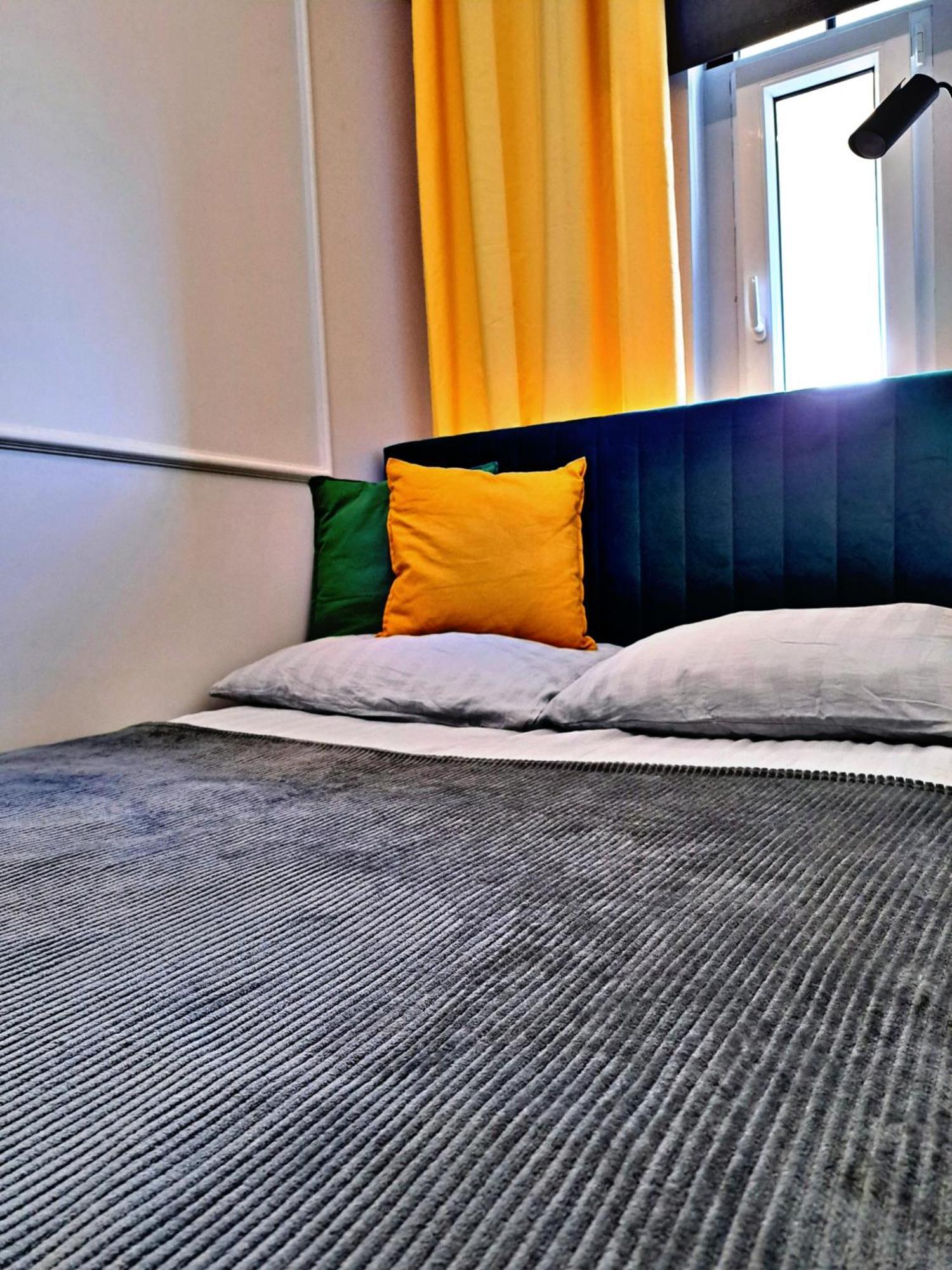 Kopernik Premium Rooms Apartment Torun Exterior foto